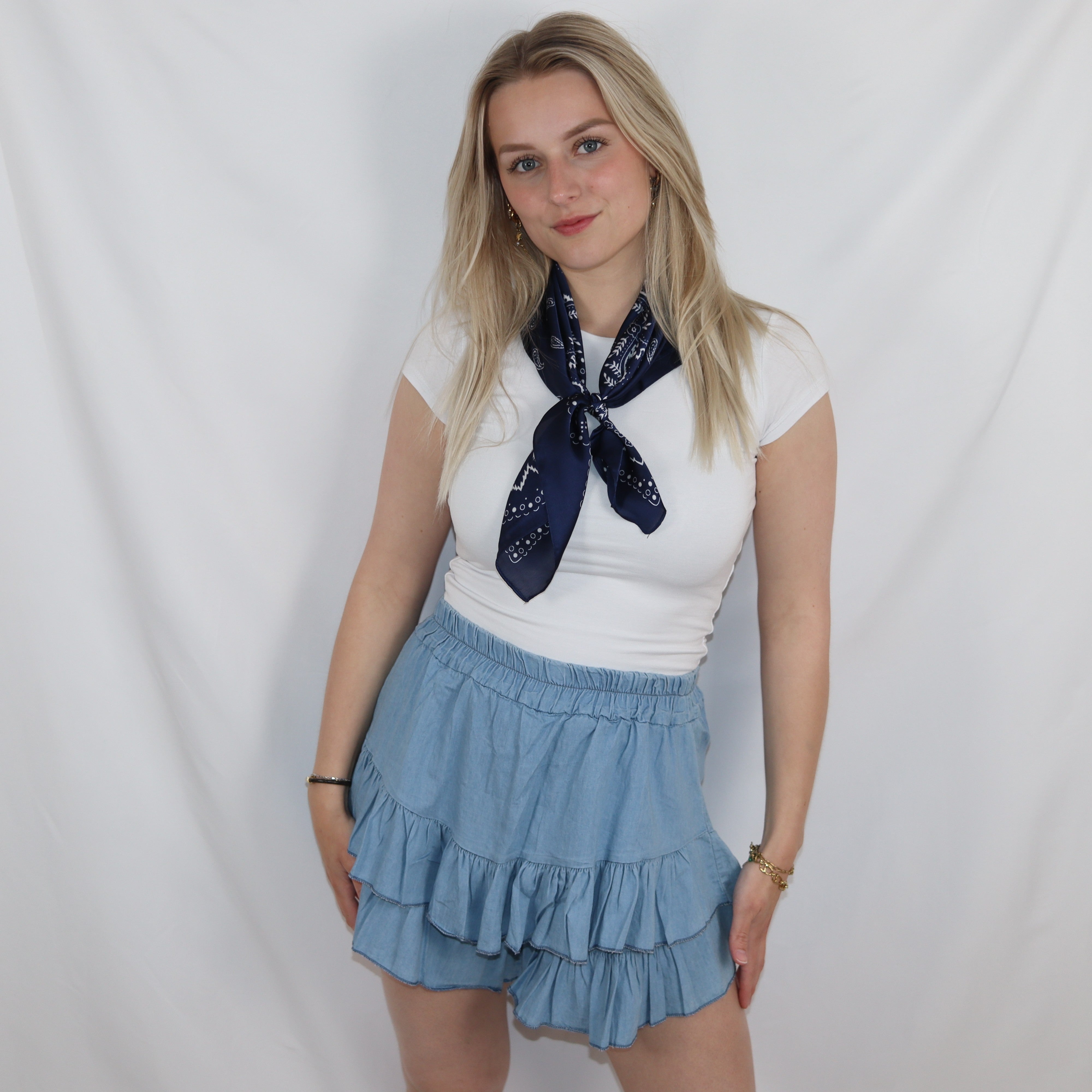 Blue scarf