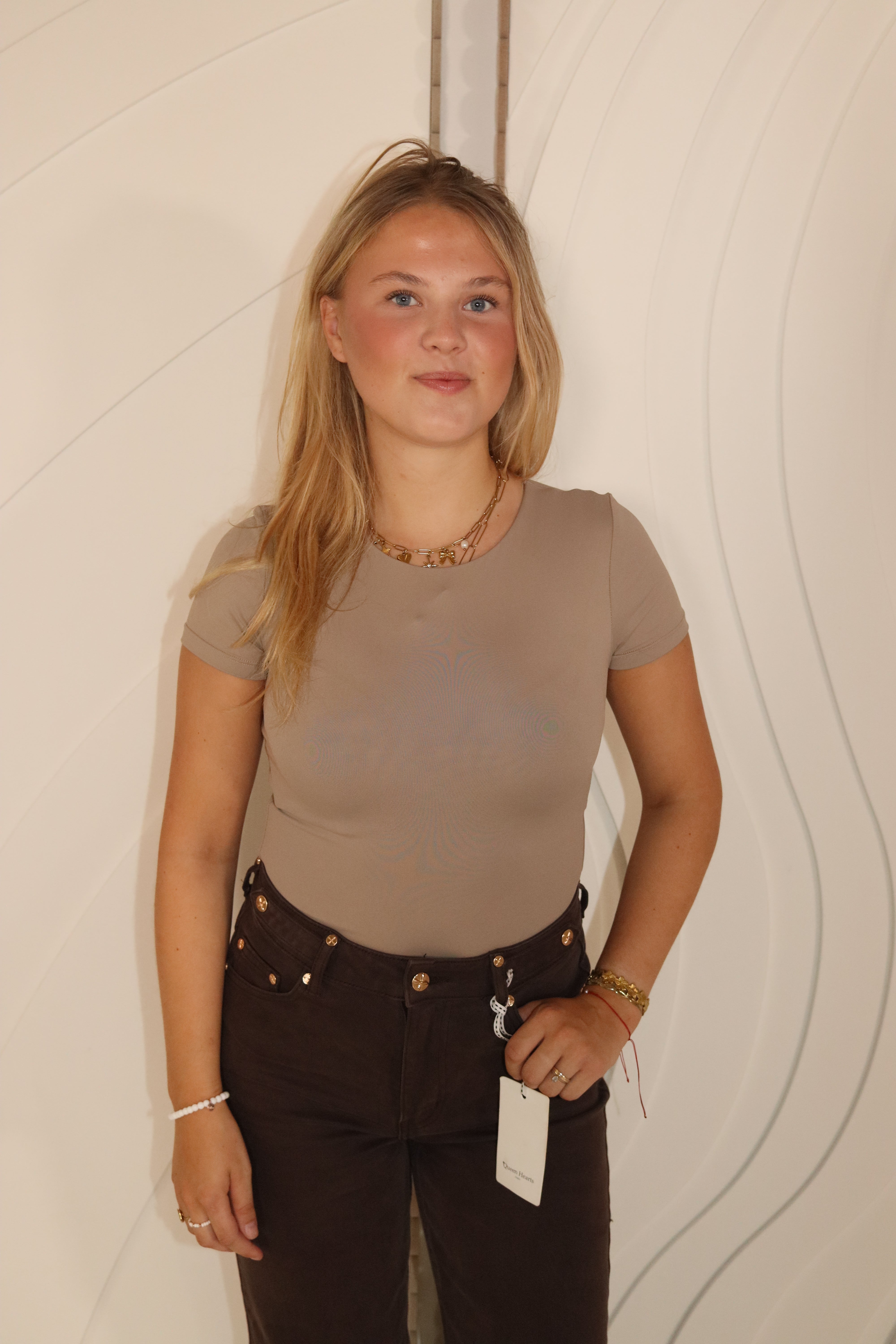 Taupe Body